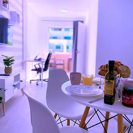 Tropicalidays Sunset Palm