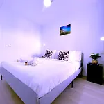 Tropicalidays Sunset Palm طوستا ديل سيلونثيو