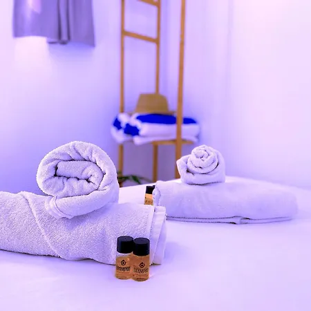 Tropicalidays Sunset Palm